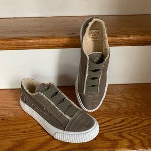 Blowfish Sneakers NWOT